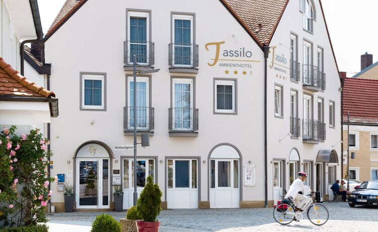 Ambienthotel Tassilo In Dingolfing 1